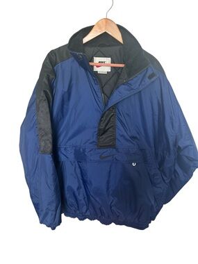 Nike Men’s Navy and Black Pullover Anorak Jacket. Size XL
